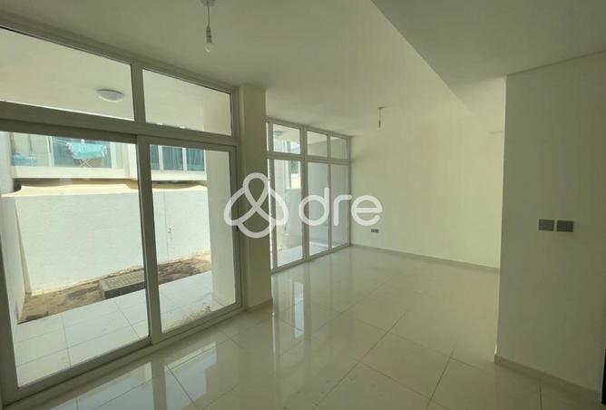 14873506 - Property Image 3