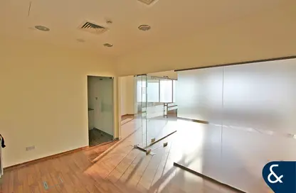 Office Space - Studio for sale in Almas Tower - Lake Almas East - Jumeirah Lake Towers - Dubai