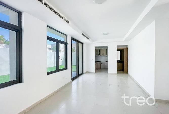 15393704 - Property Image 2