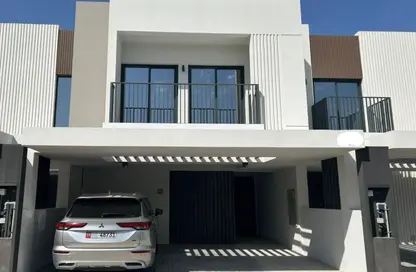 Villa - 3 Bedrooms - 4 Bathrooms for rent in Greenviews 2 - EMAAR South - Dubai South (Dubai World Central) - Dubai