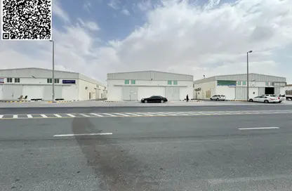 مستودع - استوديو - 8 حمامات للبيع في مدينة الإمارات الصناعية - الشارقة
