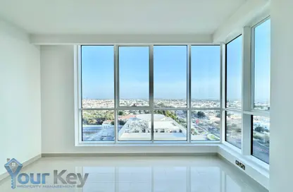 Empty Room image for: Apartment - 2 Bedrooms - 3 Bathrooms for rent in Burj Alkhair - Zayed the First Street - Al Khalidiya - Abu Dhabi, Image 1