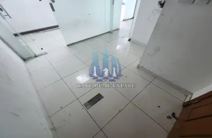 مكتب - استوديو - 1 حمام للايجار في شارع النجدة - أبوظبي