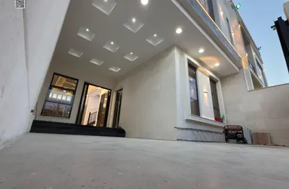 Villa - 5 Bedrooms - 7 Bathrooms for sale in Al Yasmeen 1 - Al Yasmeen - Ajman