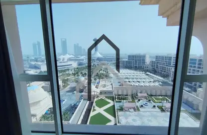 Apartment - 1 Bedroom - 2 Bathrooms for sale in Fairmont Marina Residences - The Marina - Abu Dhabi