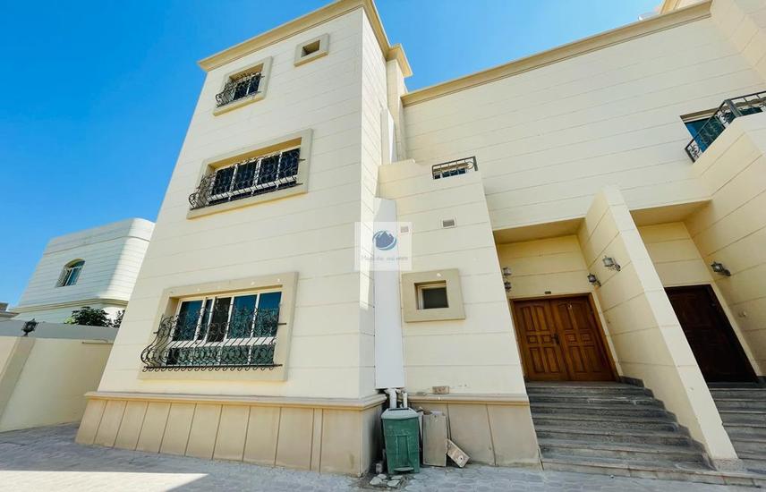 Villa for Rent in Khalifa City A Villas Corner Well maintained 5