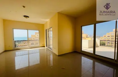 Apartment - 2 Bedrooms - 4 Bathrooms for sale in Yakout - Bab Al Bahar - Al Marjan Island - Ras Al Khaimah