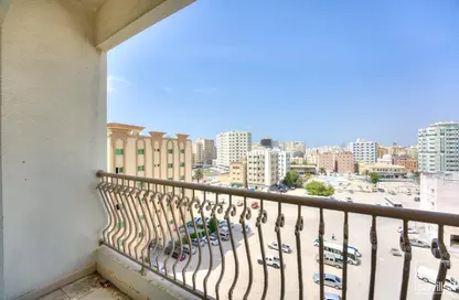 شقة - غرفة نوم - 1 حمام للايجار في بناء النباعة - النبعة - الشرق - الشارقة شقة - غرفة نوم - 1 حمام للايجار في بناء النباعة - النبعة - الشرق - الشارقة