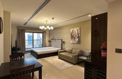 Apartment - Studio - 1 Bathroom for rent in Elite Downtown Residence - Downtown Dubai - Dubai