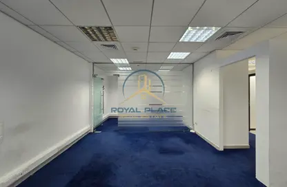 Office Space - Studio - 1 Bathroom for rent in Blue Tower - Sheikh Zayed Road - Dubai