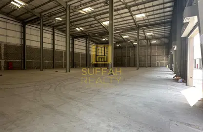 Warehouse - Studio - 2 Bathrooms for rent in Al Qusais Industrial Area 2 - Al Qusais Industrial Area - Al Qusais - Dubai