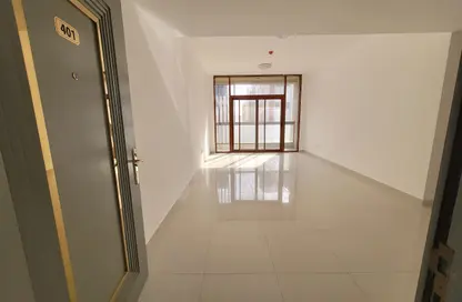 Apartment - 2 Bedrooms - 2 Bathrooms for rent in UOS - Muwaileh Commercial - Sharjah