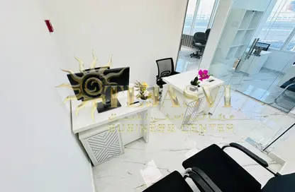 مكتب - استوديو - 1 حمام للايجار في الشندغة - دبي