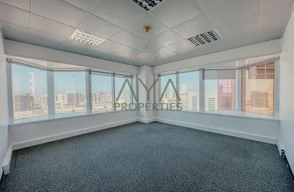 Office Space - Studio - 1 Bathroom for rent in Al Moosa Tower 2 - Al Moosa Towers - Sheikh Zayed Road - Dubai