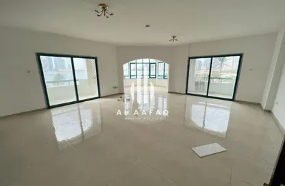 Apartment - 4 Bedrooms - 4 Bathrooms for rent in Al Majaz 3 - Al Majaz - Sharjah