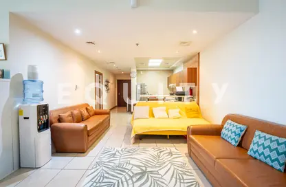 Apartment - 1 Bedroom - 2 Bathrooms for sale in Sulafa Tower - Dubai Marina - Dubai