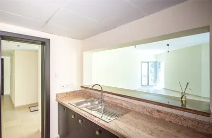 شقة - 2 غرف نوم - 2 حمامات للايجار في بناية الحبتور - مدينة الحبتور - الخليج التجاري - دبي