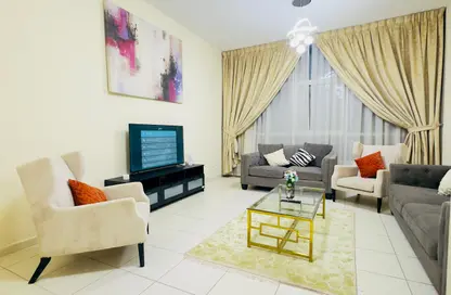 Apartment - 1 Bedroom - 2 Bathrooms for rent in Al Mamzar - Al Mamzar - Sharjah - Sharjah
