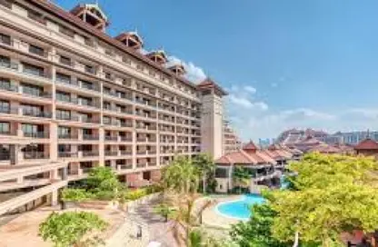 Apartment - 2 Bedrooms - 2 Bathrooms for sale in The Royal Amwaj - Palm Jumeirah - Dubai