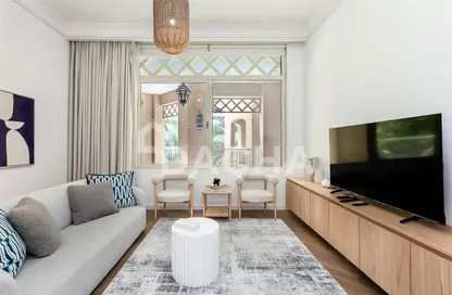 Apartment - 1 Bedroom - 1 Bathroom for sale in Al Hamri - Shoreline Apartments - Palm Jumeirah - Dubai