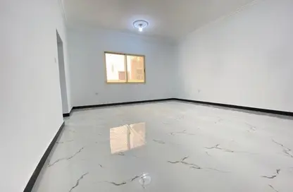 Apartment - Studio - 1 Bathroom for rent in Khalifa City A Villas - Khalifa City A - Khalifa City - Abu Dhabi
