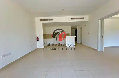 Townhouse - 4 Bedrooms - 4 Bathrooms for rent in Noor Townhouses - Town Square - Dubai