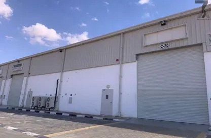 Warehouse - Studio - 4 Bathrooms for rent in Industrial Area 1 - Emirates Modern Industrial - Umm Al Quwain