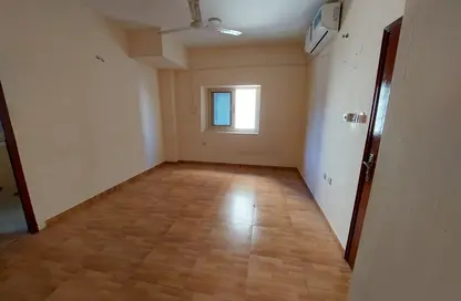 Apartment - Studio - 1 Bathroom for rent in Fire Station Road - Muwaileh - Sharjah