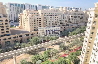 Apartment - 2 Bedrooms - 3 Bathrooms for sale in Al Khushkar - Shoreline Apartments - Palm Jumeirah - Dubai