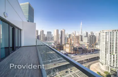 Apartment - 1 Bedroom - 1 Bathroom for rent in SOL Bay - Business Bay - Dubai