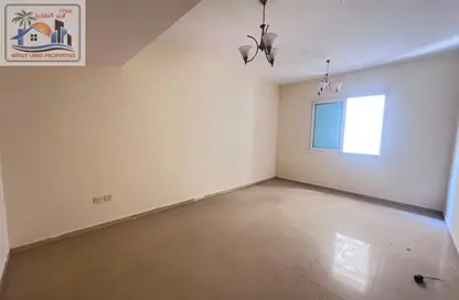 Apartment - 2 Bedrooms - 2 Bathrooms for rent in Qasimia 10 building - Al Mahatta - Al Qasimia - Sharjah