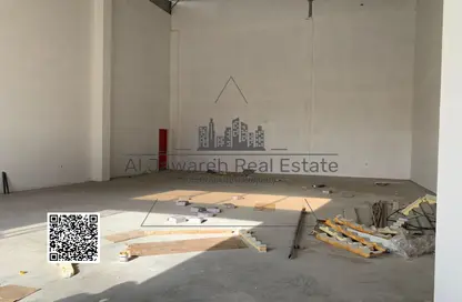 Warehouse - Studio - 1 Bathroom for rent in Umm Al Thuoob - Umm Al Quwain
