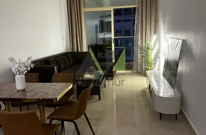 Apartment - 2 Bedrooms - 3 Bathrooms for rent in Samana Greens - Arjan - Dubai
