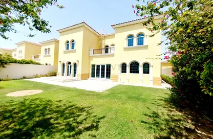 Villa - 3 Bedrooms - 4 Bathrooms for rent in Legacy - Jumeirah Park - Dubai