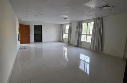 Office Space - Studio - 1 Bathroom for rent in Al Rashidiya 3 - Al Rashidiya - Ajman