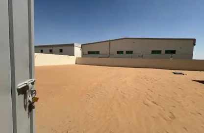 Warehouse - Studio - 1 Bathroom for rent in Al Sajaa S - Al Sajaa - Sharjah