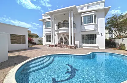 Villa - 5 Bedrooms - 5 Bathrooms for rent in Umm Suqeim 1 Villas - Umm Suqeim 1 - Umm Suqeim - Dubai