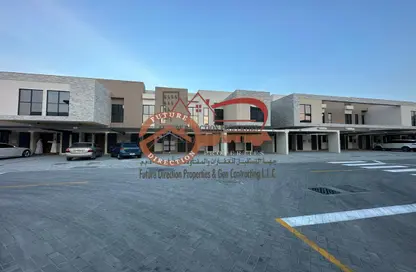 Villa - 2 Bedrooms - 2 Bathrooms for rent in Bloom Gardens - Al Salam Street - Abu Dhabi