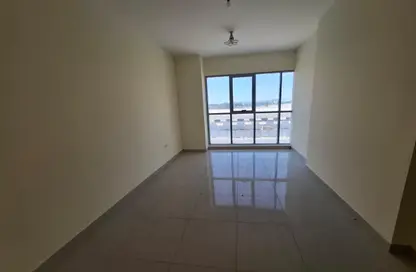 Apartment - 1 Bedroom - 2 Bathrooms for rent in Shabiya 10 - Shabiya - Mussafah - Abu Dhabi
