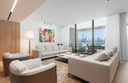 Living Room image for: Apartment - 5 Bedrooms - 6 Bathrooms for sale in Bulgari Resort  and  Residences - Jumeirah Bay Island - Jumeirah - Dubai, Image 1