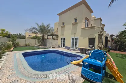 فيلا - 2 غرف نوم - 3 حمامات للبيع في الينابيع 12 - الينابيع - دبي