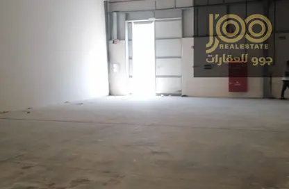 مستودع - استوديو - 2 حمامات للايجار في أم الثعوب - أم القيوين