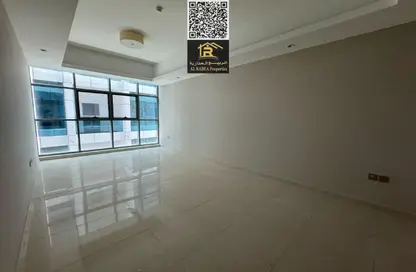 Apartment - 2 Bedrooms - 3 Bathrooms for sale in Gulfa Towers - Al Rashidiya 1 - Al Rashidiya - Ajman