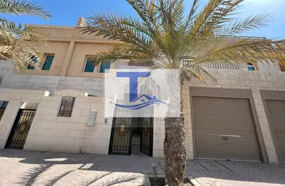 Villa - 4 Bedrooms - 5 Bathrooms for rent in Mushrif Gardens - Al Mushrif - Abu Dhabi