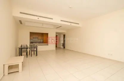 Apartment - 1 Bedroom - 2 Bathrooms for rent in Bay Square Building 9 - Bay Square - Business Bay - Dubai