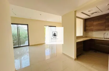 Townhouse - 3 Bedrooms - 5 Bathrooms for rent in Al Yasmeen - Al Zahia - Muwaileh Commercial - Sharjah