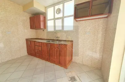 شقة - غرفة نوم - 1 حمام للايجار في فيلات مدينة خليفة آيه - مدينة خليفة أ - مدينة خليفة - أبوظبي