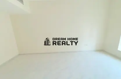 Apartment - 2 Bedrooms - 2 Bathrooms for rent in Al Majaz Pearl - Al Majaz 2 - Al Majaz - Sharjah
