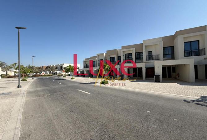 15632012 - Property Image 2