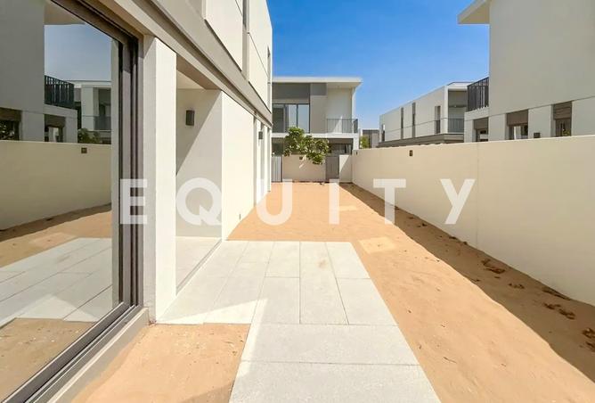 15718984 - صورة العقار 2